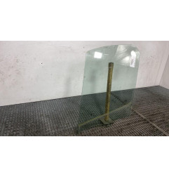 Vitre avant gauche RENAULT TRAFIC 3 COURT