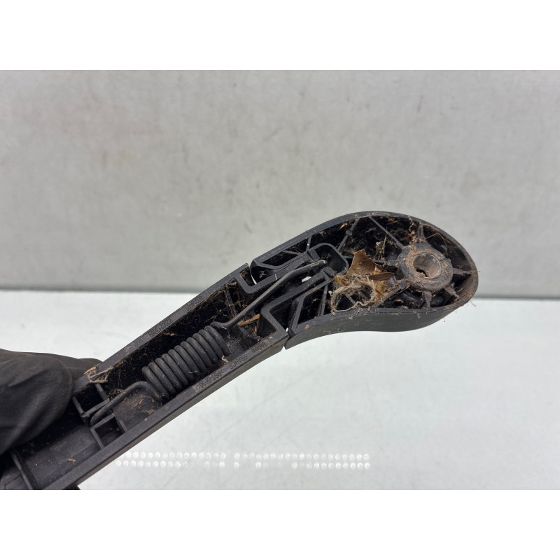 Bras essuie glace arriere RENAULT CLIO 2 Photo n°3