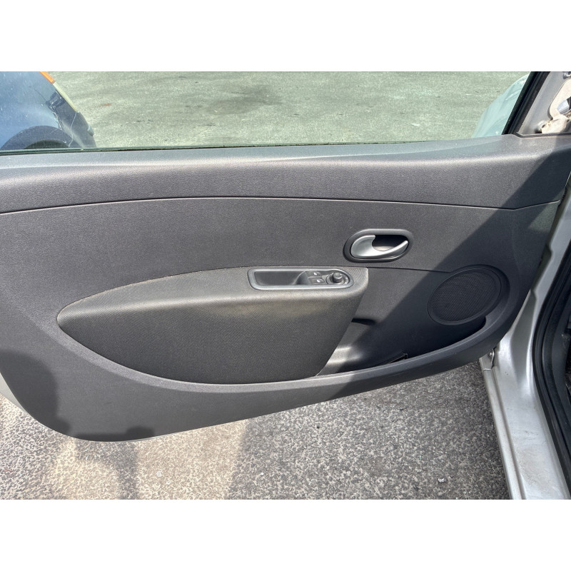 Amortisseur avant gauche RENAULT CLIO 3 Photo n°20