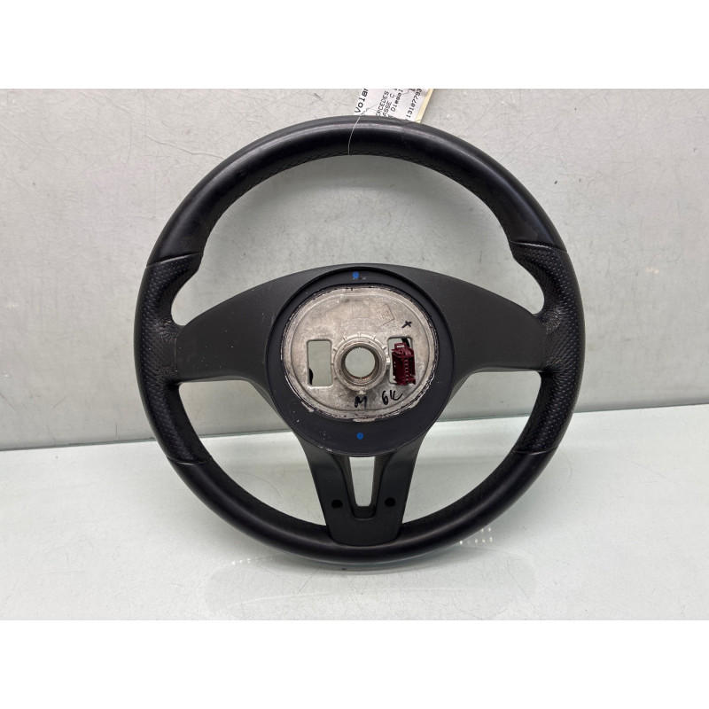 Volant MERCEDES CLASSE C 204 Photo n°3