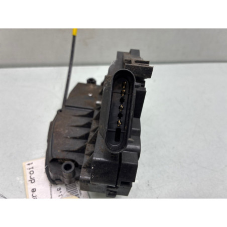 Serrure arriere droit FORD FIESTA 6 Photo n°1