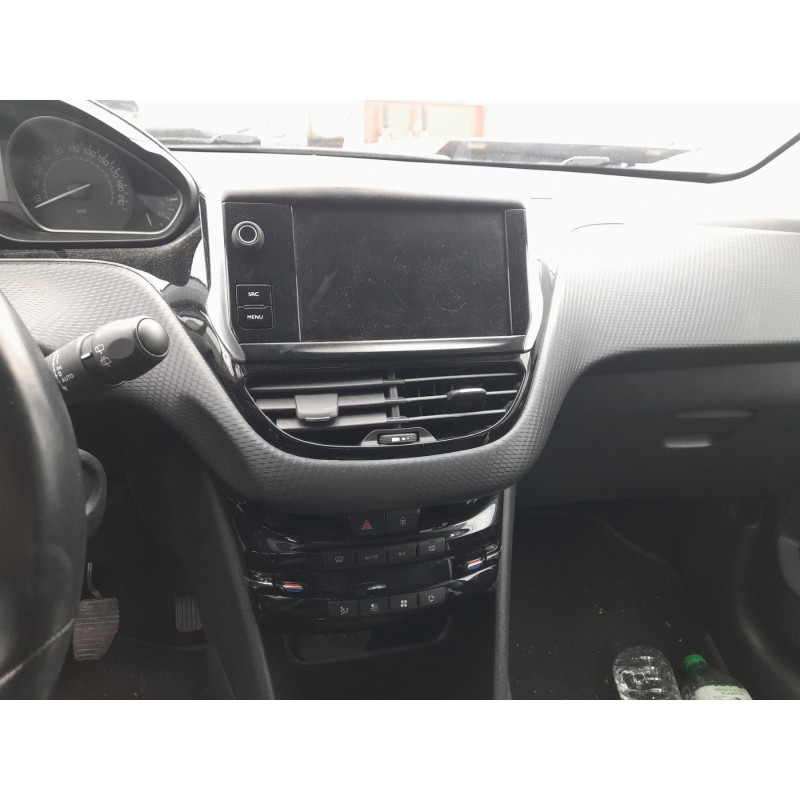 Ecran GPS PEUGEOT 208 1 Photo n°13