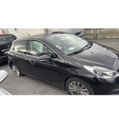 Ecran GPS PEUGEOT 208 1