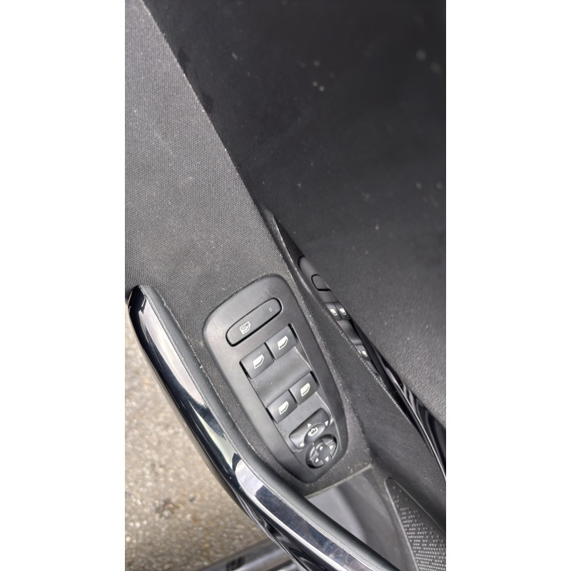Ecran GPS PEUGEOT 208 1 Photo n°20