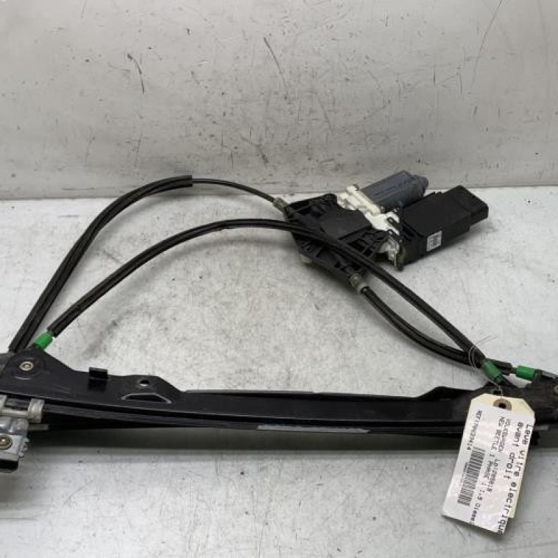 Leve vitre electrique avant droit VOLKSWAGEN NEW BEETLE 1 Photo n°1