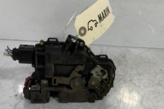 Serrure avant droit VOLKSWAGEN NEW BEETLE 1