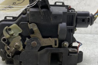 Serrure avant gauche VOLKSWAGEN NEW BEETLE 1