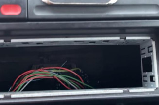 Serrure avant droit CITROEN SAXO
