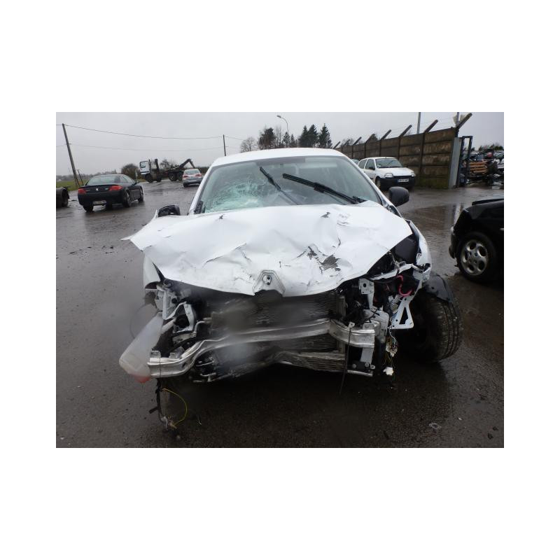 Vitre arriere gauche RENAULT MEGANE 3 Photo n°2