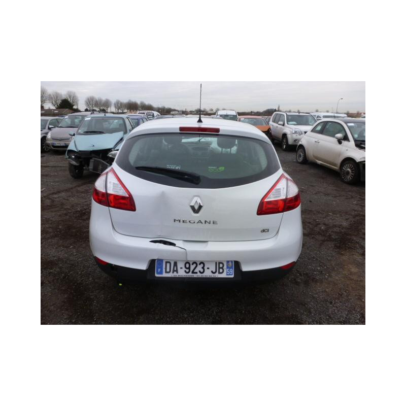 Vitre arriere gauche RENAULT MEGANE 3 Photo n°7