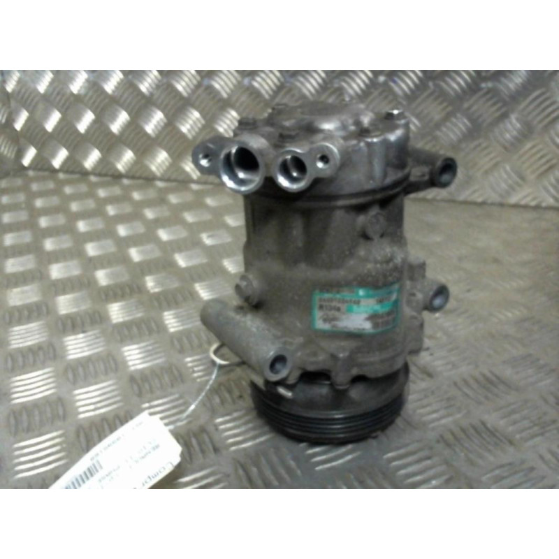 Compresseur clim RENAULT CLIO 2 Photo n°1