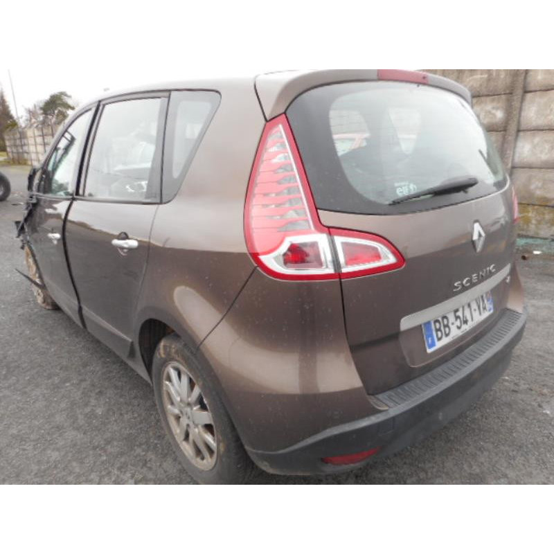 Vitre avant gauche RENAULT SCENIC 3 Photo n°4