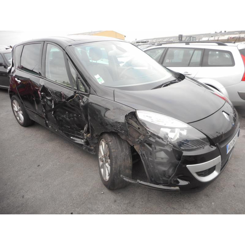 Vitre arriere droit RENAULT SCENIC 3 Photo n°2