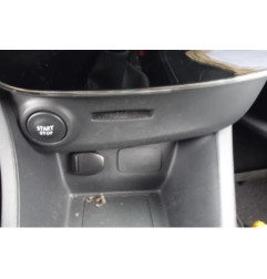 Vitre arriere gauche RENAULT CLIO 4