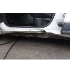 Vitre arriere gauche RENAULT CLIO 4