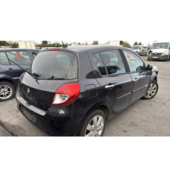 Vitre avant gauche RENAULT CLIO 3
