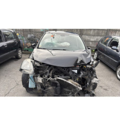 Vitre avant gauche RENAULT CLIO 3
