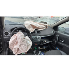 Vitre avant gauche RENAULT CLIO 3