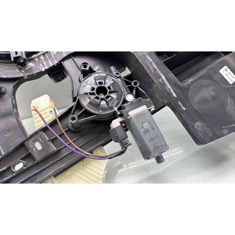 Leve vitre electrique avant droit PEUGEOT PARTNER 3 Photo n°6