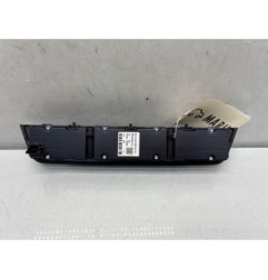 Bouton de warning MERCEDES CLASSE C 204