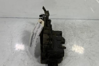 Serrure avant droit FORD FOCUS 1
