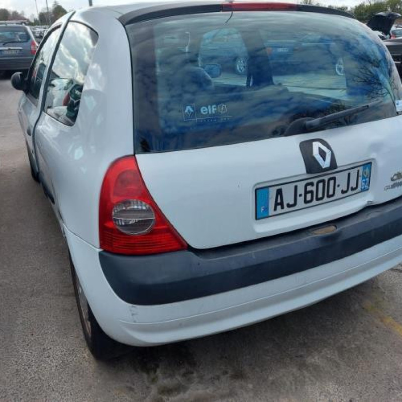 Debitmetre RENAULT CLIO 2 Photo n°11
