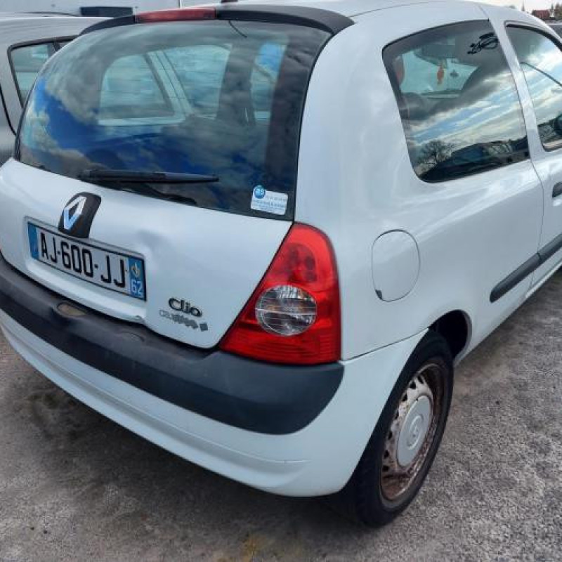 Debitmetre RENAULT CLIO 2 Photo n°12