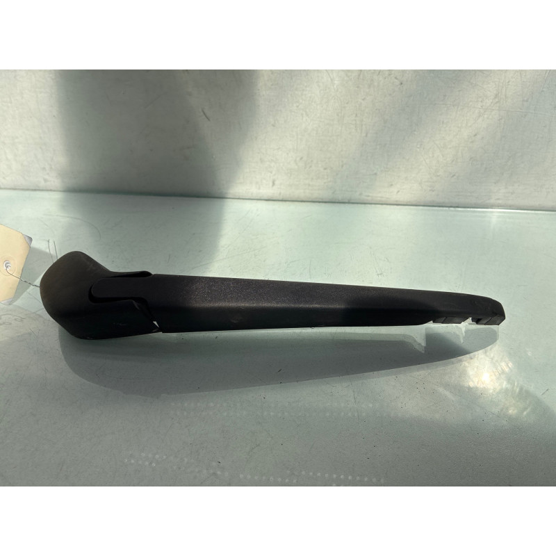 Bras essuie glace arriere VOLVO V 50 Photo n°1