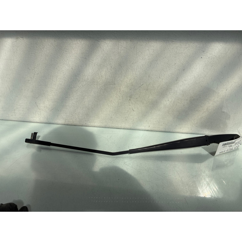 Bras essuie glace avant droit VOLVO V 50 Photo n°3
