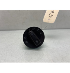 Commande de phare SKODA OCTAVIA 3