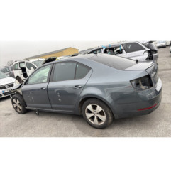 Commande de phare SKODA OCTAVIA 3