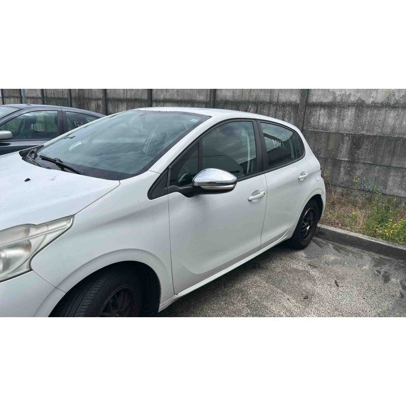 Joint de porte arriere gauche PEUGEOT 208 1 Photo n°8