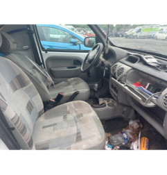 Vitre avant gauche RENAULT KANGOO 1