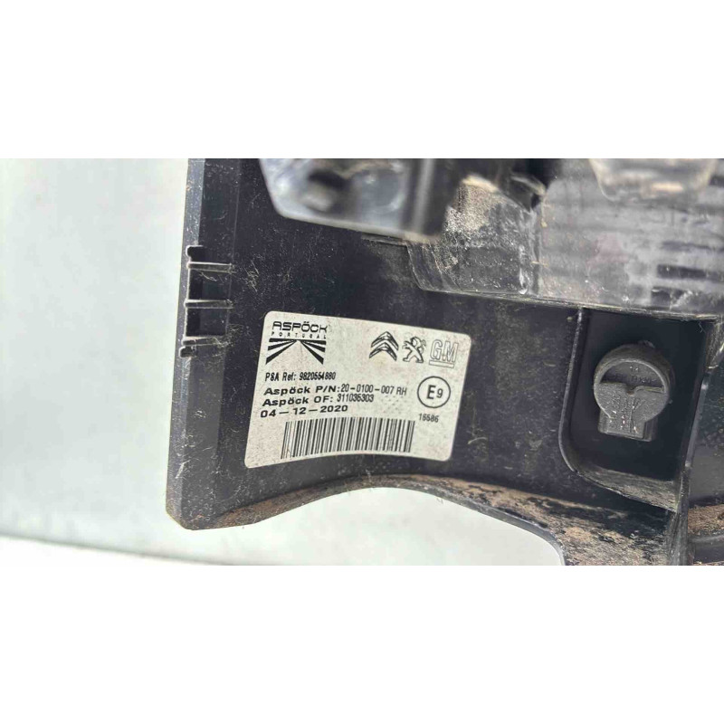 Feu arriere principal droit (feux) CITROEN BERLINGO 3 M Photo n°4
