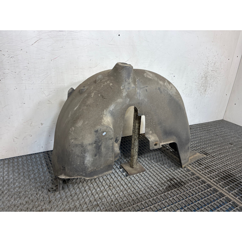Pare boue arriere droit PEUGEOT 208 1 Photo n°2