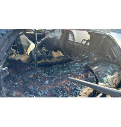 Pare boue arriere gauche PEUGEOT 208 1