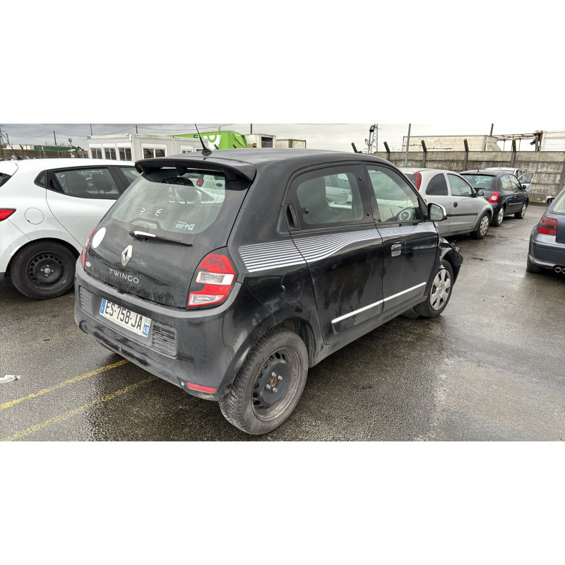 Vitre avant gauche RENAULT TWINGO 3 Photo n°7