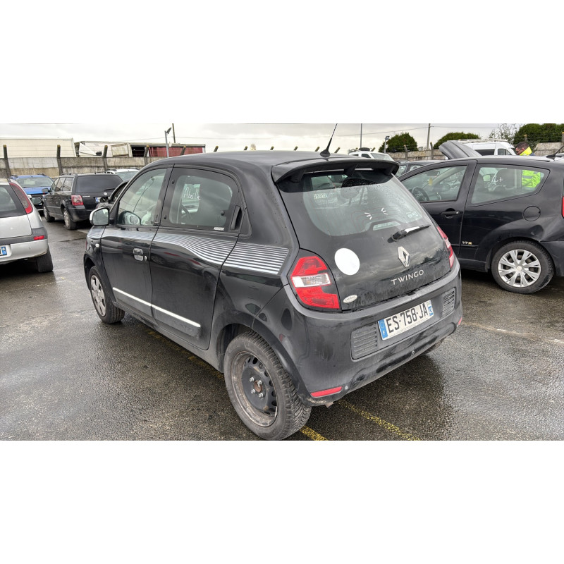Vitre avant gauche RENAULT TWINGO 3 Photo n°8