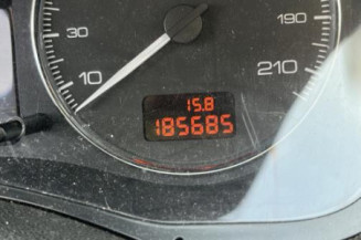 Pretensionneur de ceinture avant droit PEUGEOT 307