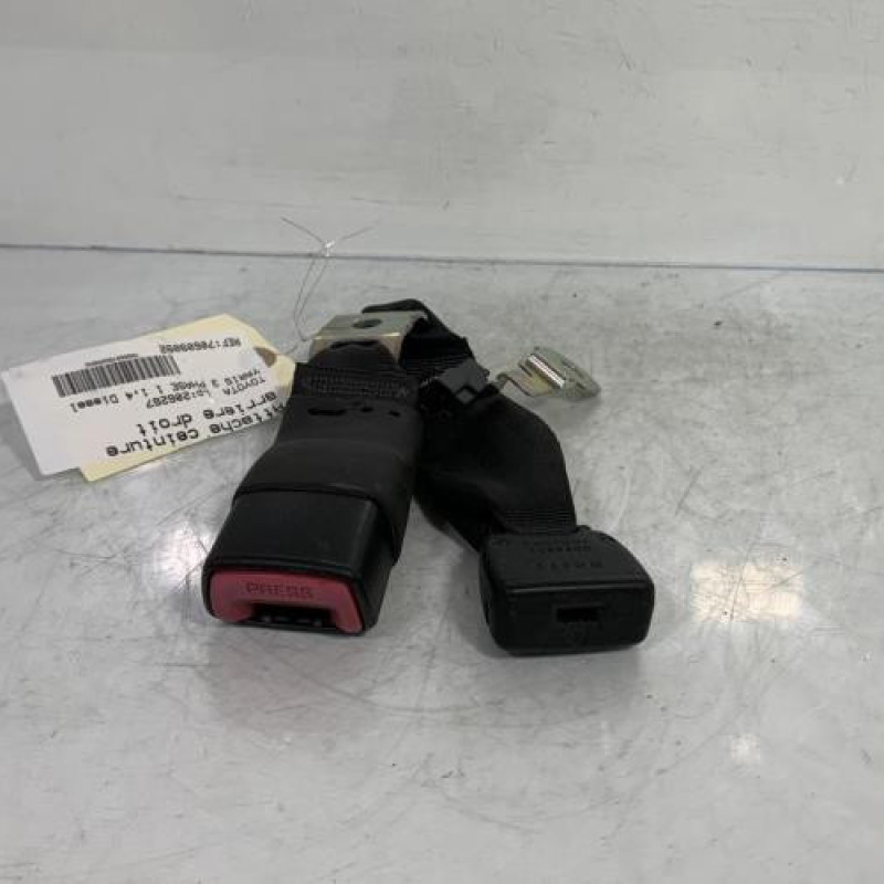Attache ceinture arriere droit TOYOTA YARIS 3 Photo n°3