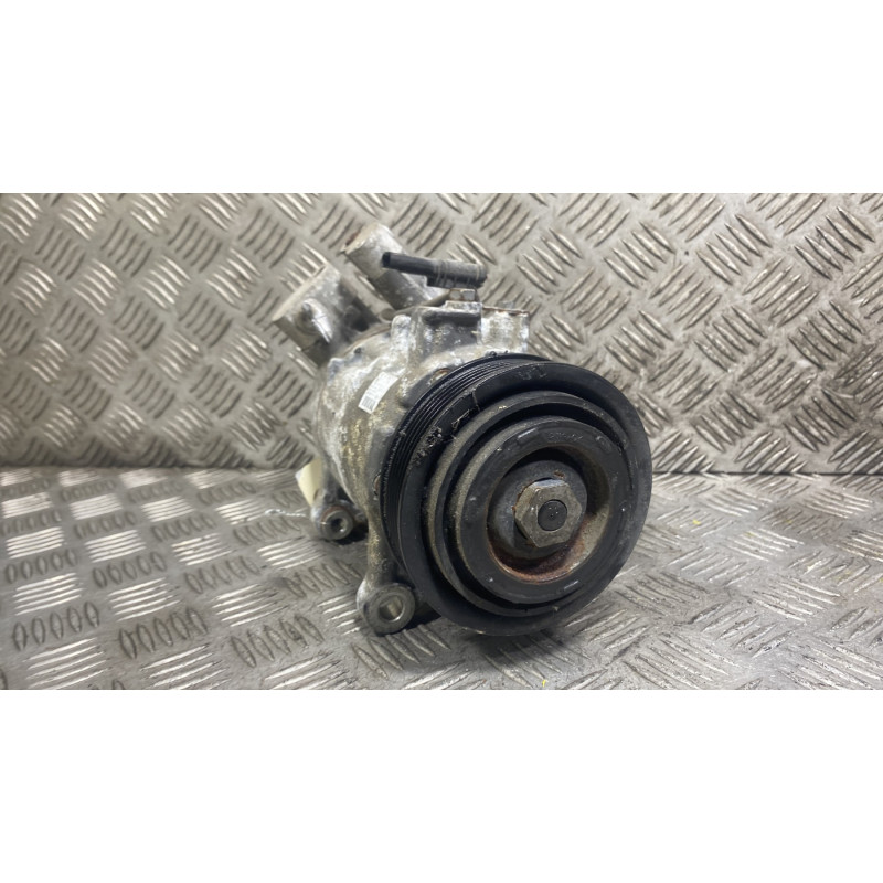 Compresseur clim BMW SERIE 1 F20 Photo n°5