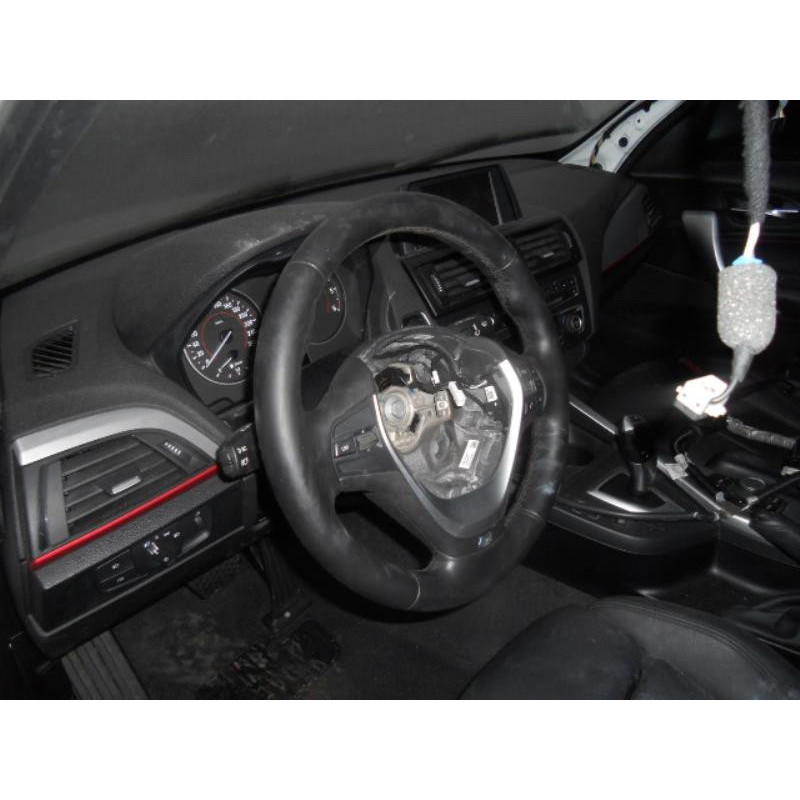 Compresseur clim BMW SERIE 1 F20 Photo n°11