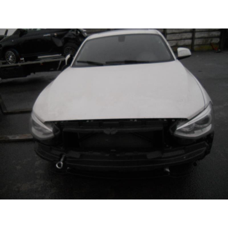 Compresseur clim BMW SERIE 1 F20 Photo n°13