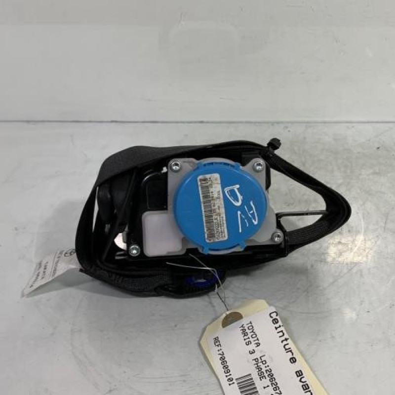 Pretensionneur de ceinture avant droit TOYOTA YARIS 3 Photo n°3