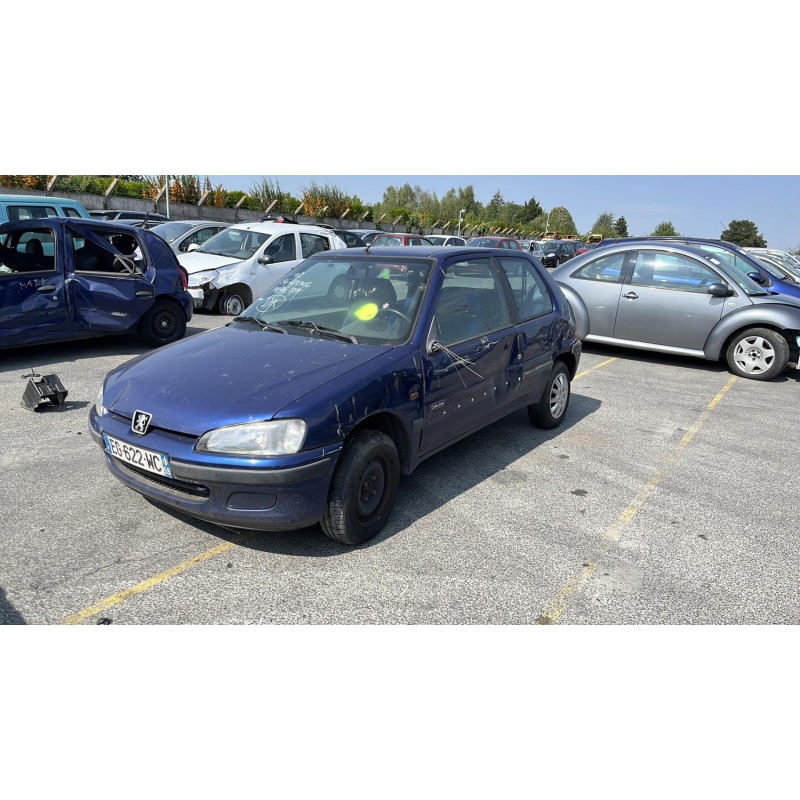 Pare choc arriere PEUGEOT 106 Photo n°13