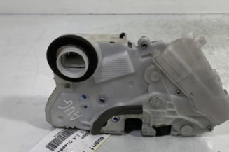 Serrure avant gauche TOYOTA YARIS 3
