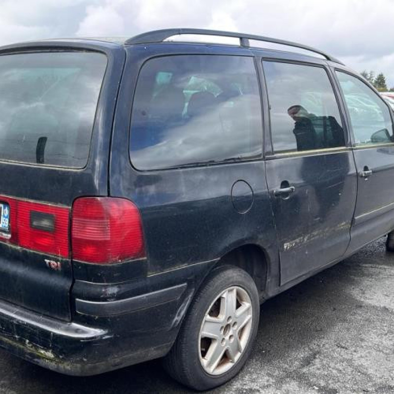 Anti brouillard gauche (feux) VOLKSWAGEN SHARAN 1 Photo n°7