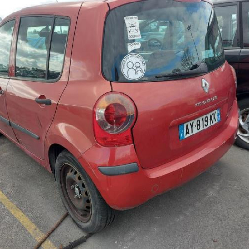 Pretensionneur de ceinture avant droit RENAULT MODUS Photo n°9