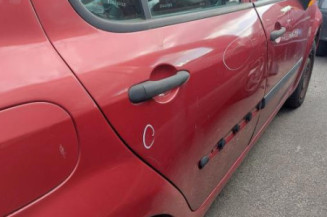 Pretensionneur de ceinture avant droit RENAULT MODUS