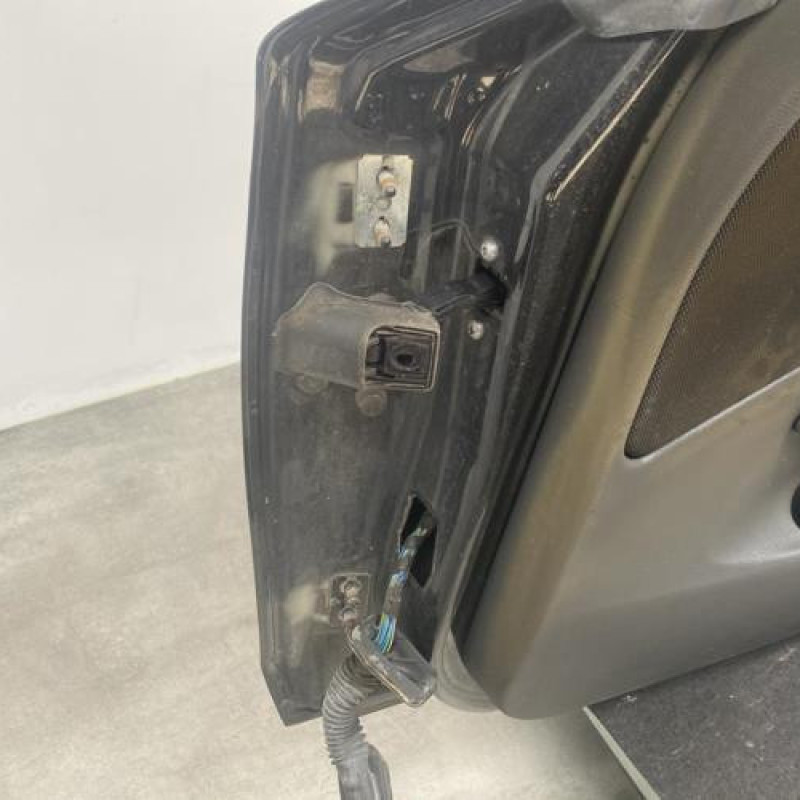 Porte avant droit BMW SERIE 1 E81 Photo n°4